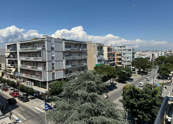 Vartan Lux Apt 4