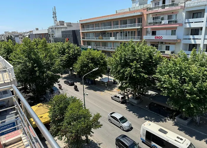 Vartan Lux Apt 4